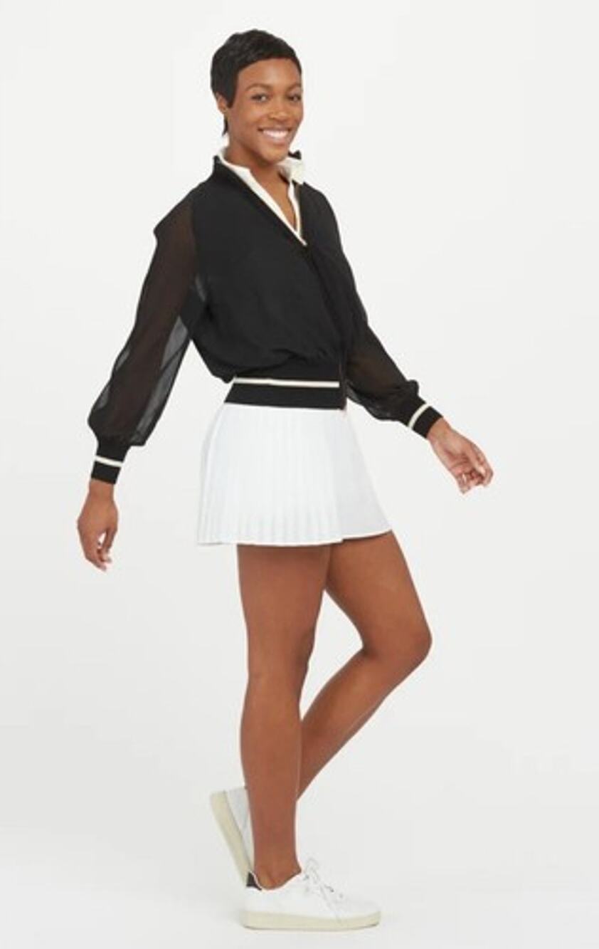 SPANX Get Moving Pleated White Skort Skirt Size X-Large Booty Boost 50273R NWT n